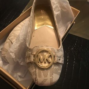 Michael Kors ballerina flats